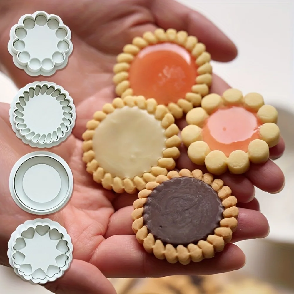 4Pcs Retro Round Sandwich Cookie Mold Set  Heart & Dot Edge Biscuit Cutters for Jam, Chocolate & Cheese Cookies Valentine's Day
