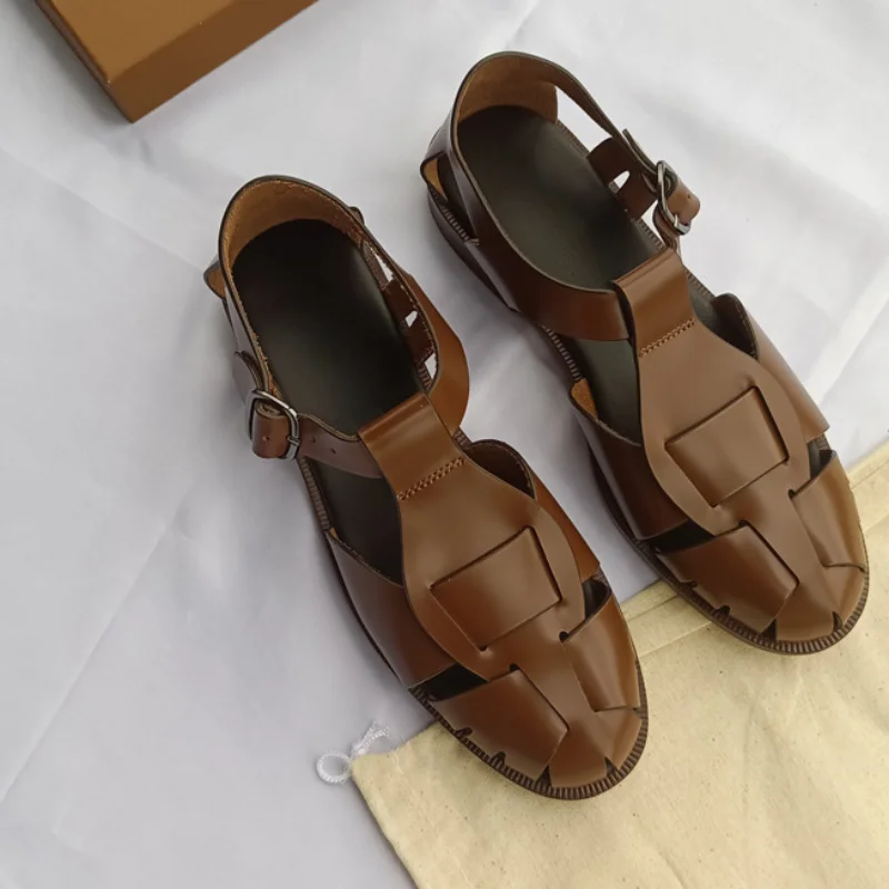 

Niche Real Leather Retro Sandals Women Summer New Buckle Strap Women Shoes