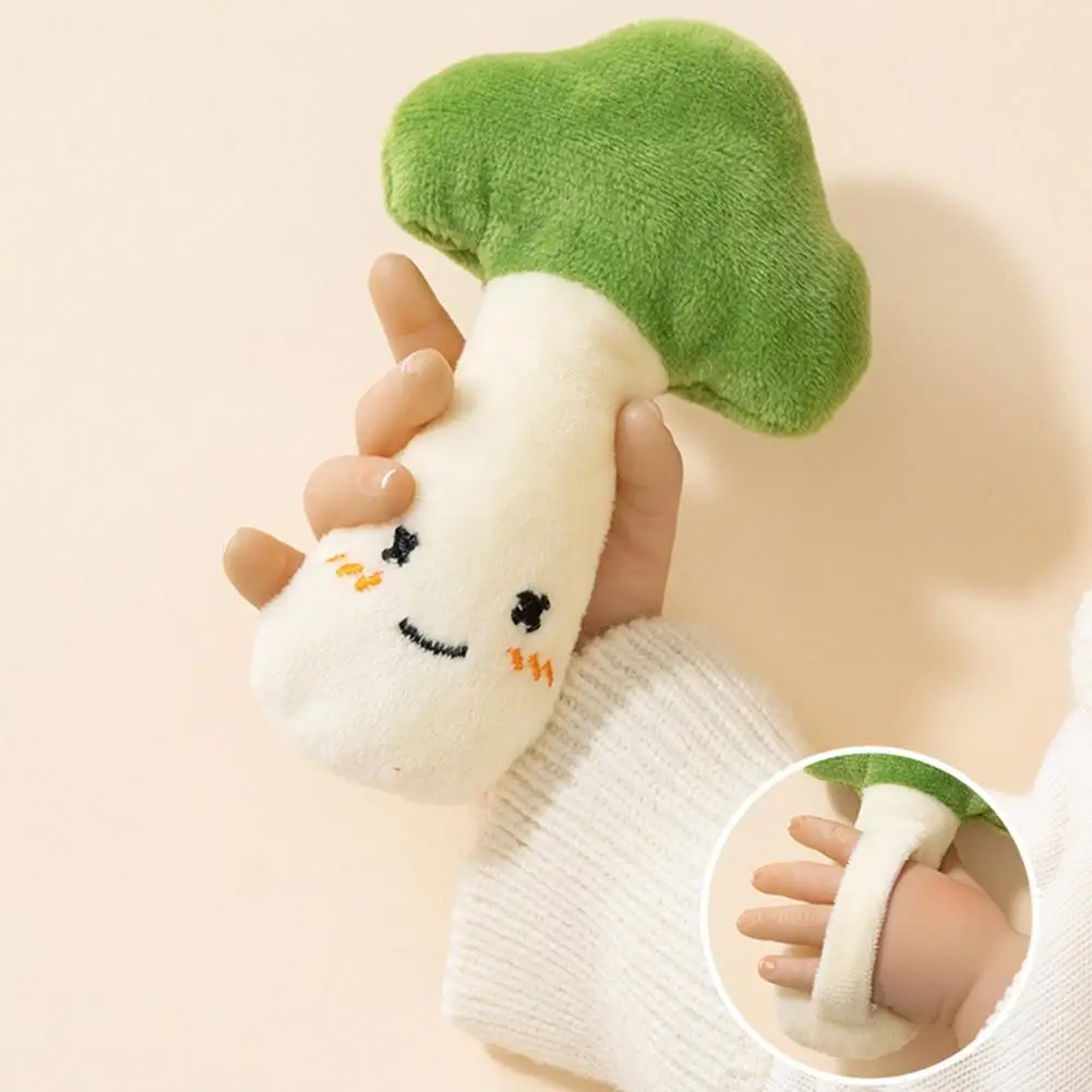 Cartoon Vegetables Design Toy Stuffed Plush Carrot Anti-startle Baby Comfort Hand-held Toy Cute Sleep Soothers Toy