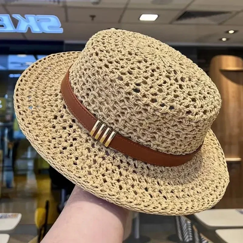 2026 New Flat Top Sun Hat Delicate Weaving Straw Hat Summer Pearl Elastic Ribbon Hat Sombreros