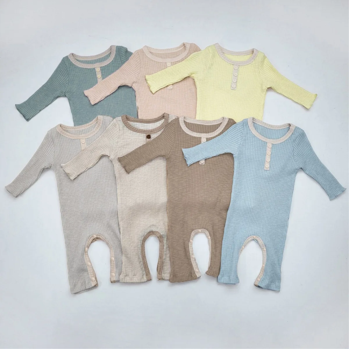 

2025 Autumn New Baby Long Sleeve Ribbed Romper Solid Infant Boy Girl Solid Simple Jumpsuit Newborn Clothes Toddler Romper 0-24M