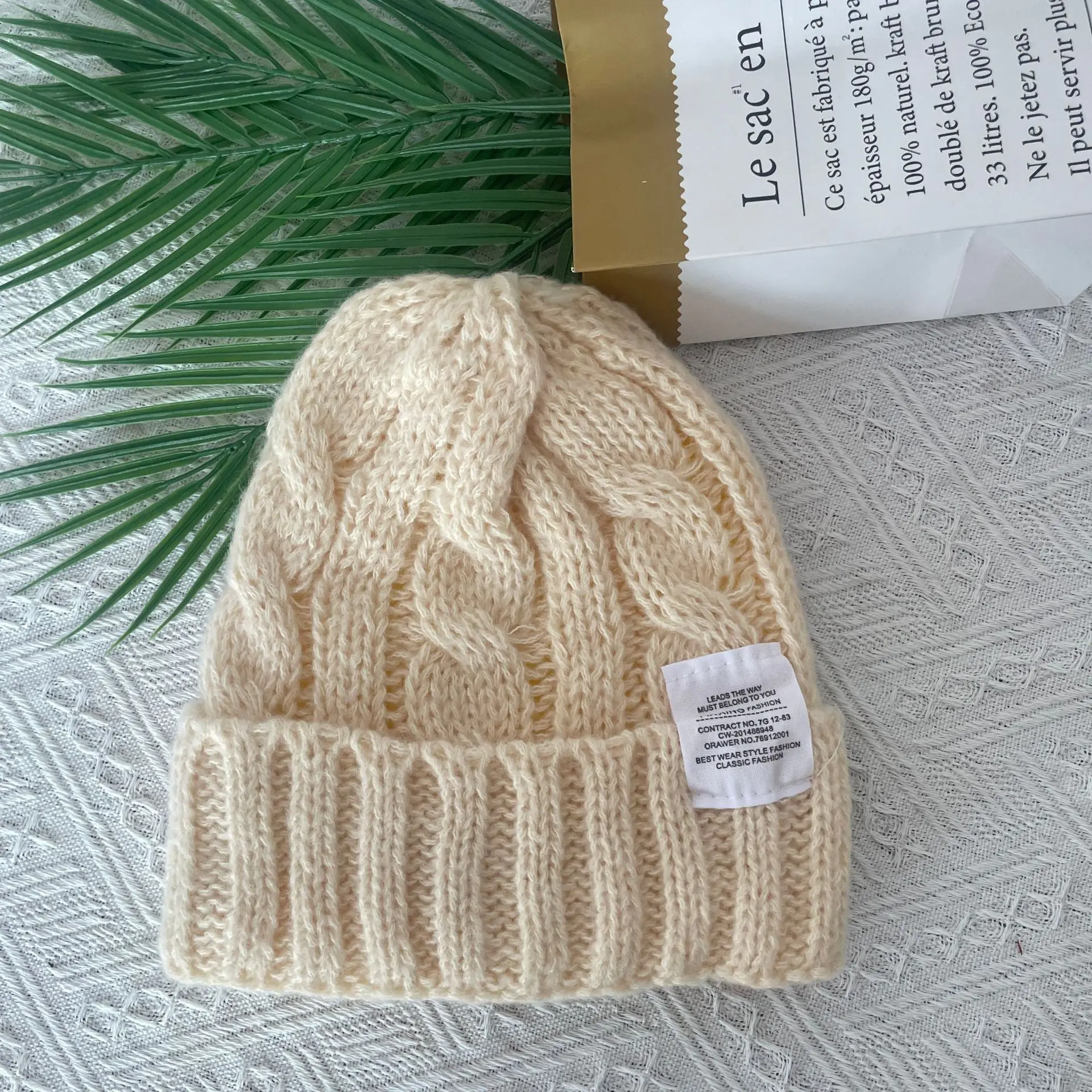 

2025 Headwear Fashion Cap Hugger Toque Head Stocking Watch Twisted Fabric Knitted Hat Outdoor Travel candy-colored Knitted B7M34