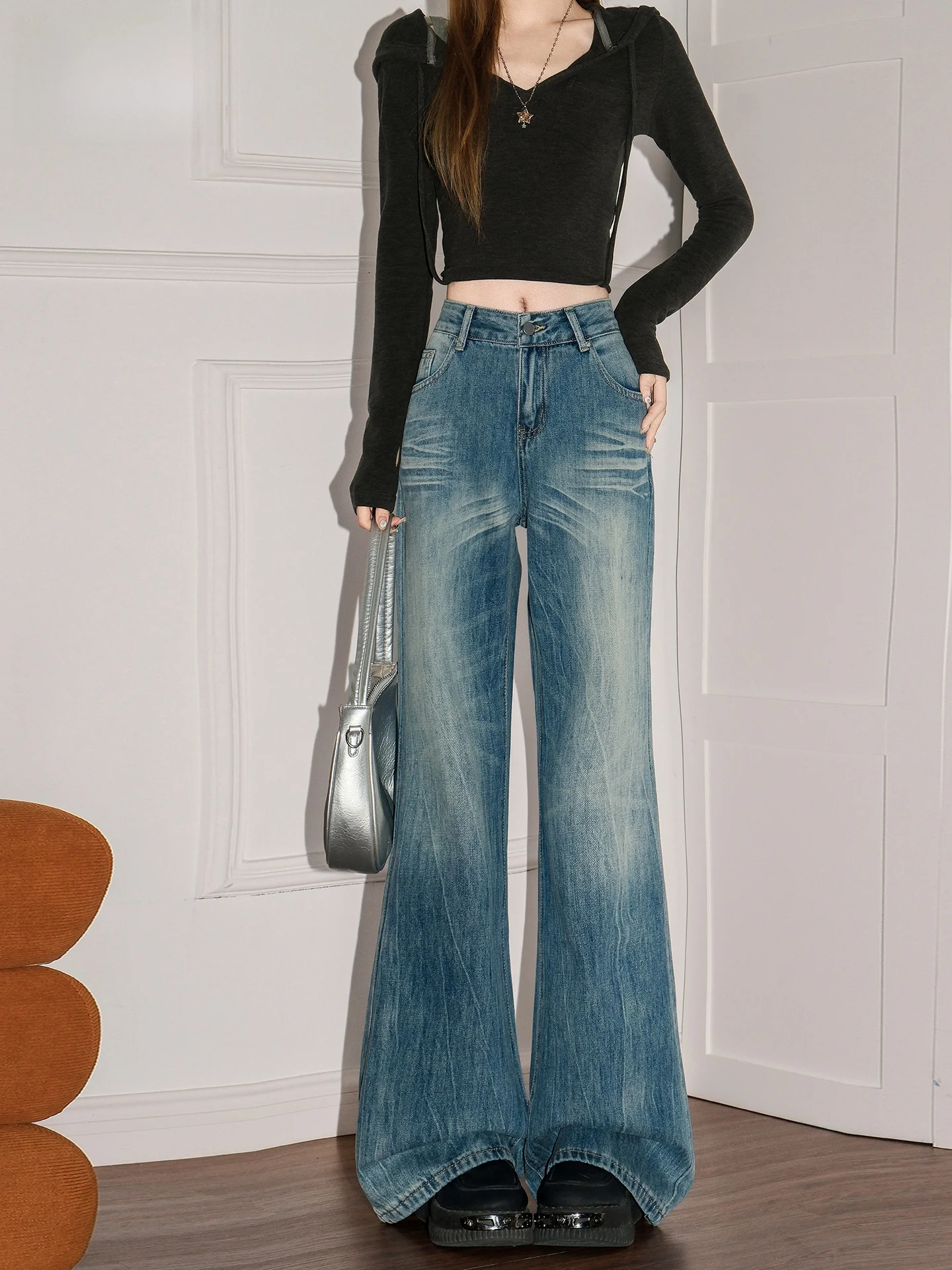 

Retro American Washed Denim Skinnier Loose Women's Jeans Spring Summer Casual Loose Fit Bell Bottoms Natural Waist Button
