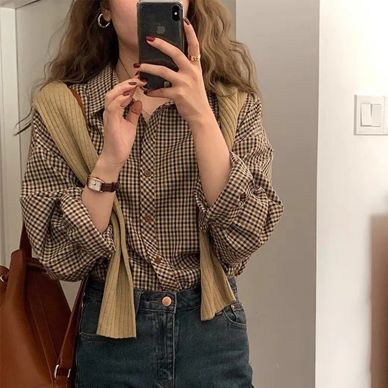 Autumn 2026 Women's Elegant Plaid Shirt Long Sleeve Base Layer Top Vintage Hong Kong Style Design Sense  Fashion Shirt