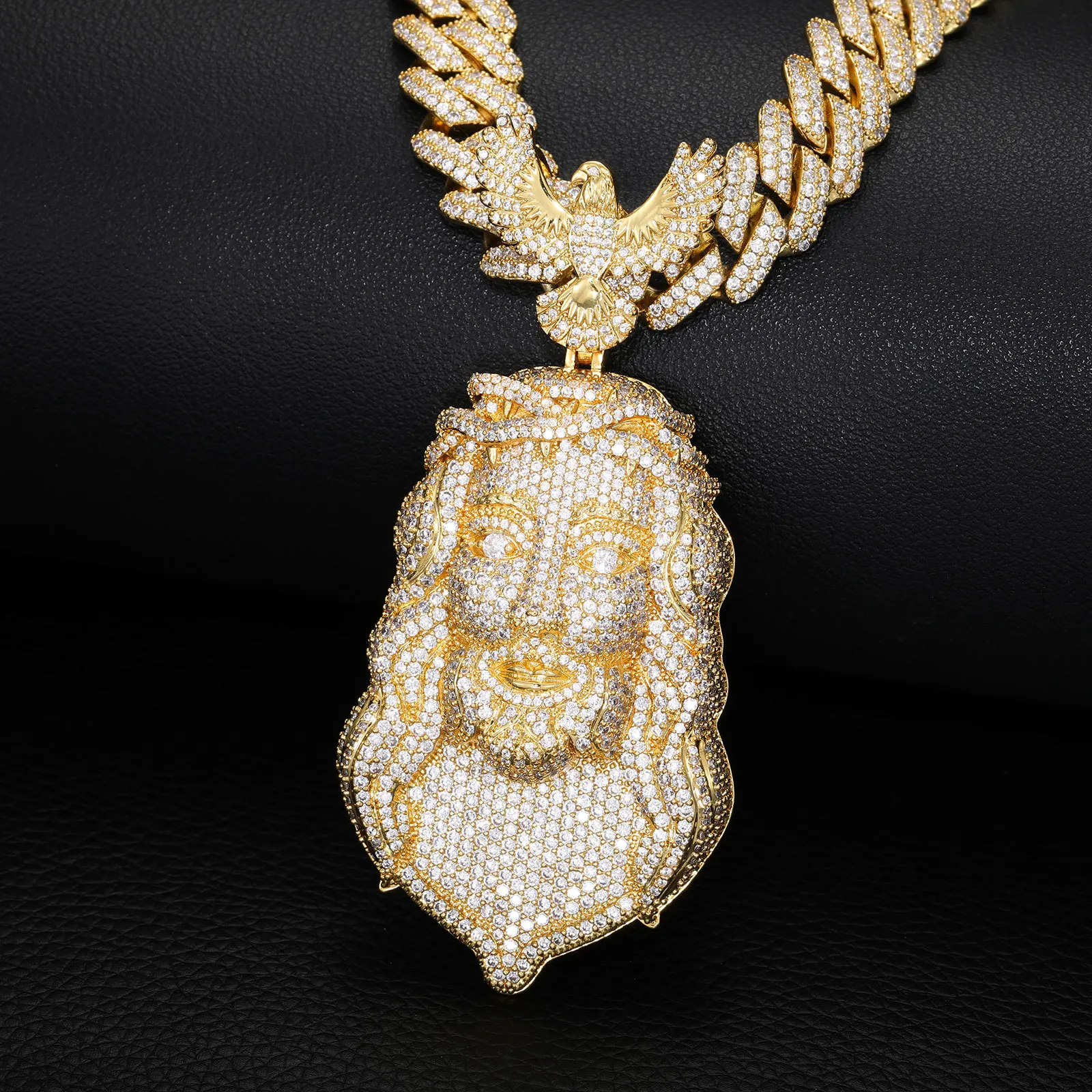 

Iced Out Jesus Head Pendant Necklace Eagle Cuban Chain Design Hip Hop Full Zircon Unisex Clavicle Chain Nightclub Partymust-have
