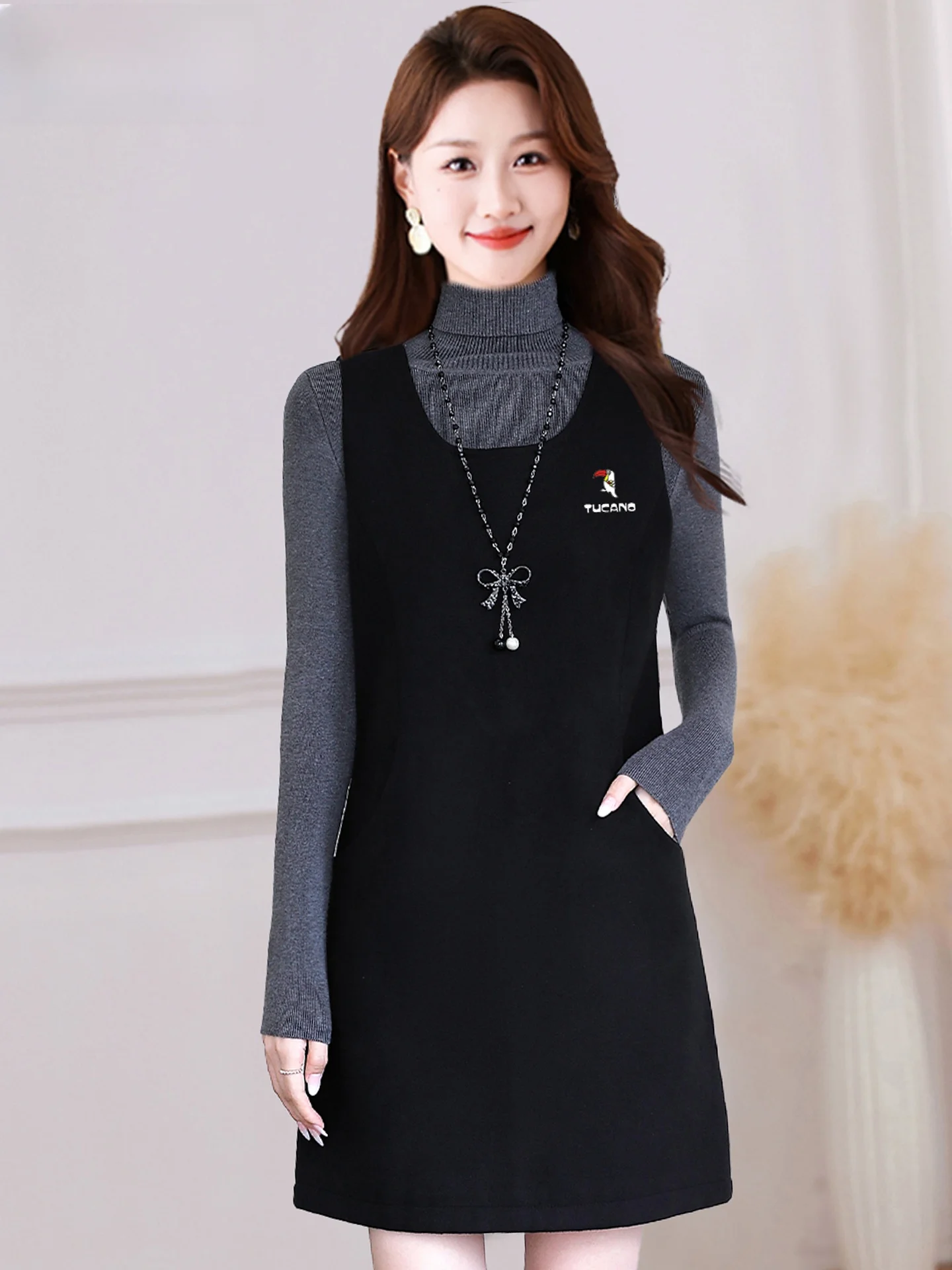 

Модный шерстяной жилет-миди для женщин: новая осенне-зимняя коллекция, прямой крой, стройнящий силуэт, повседневная одежда