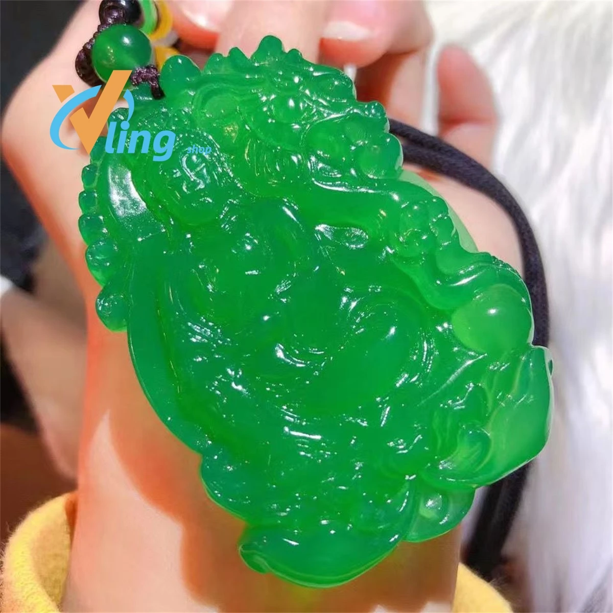 Ice Emperor Green Chalcedony Riding Dragon Xianglong Guanyin Bodhisattva Pendant EmeraldJewelry Exquisite Fashion Gift Charm