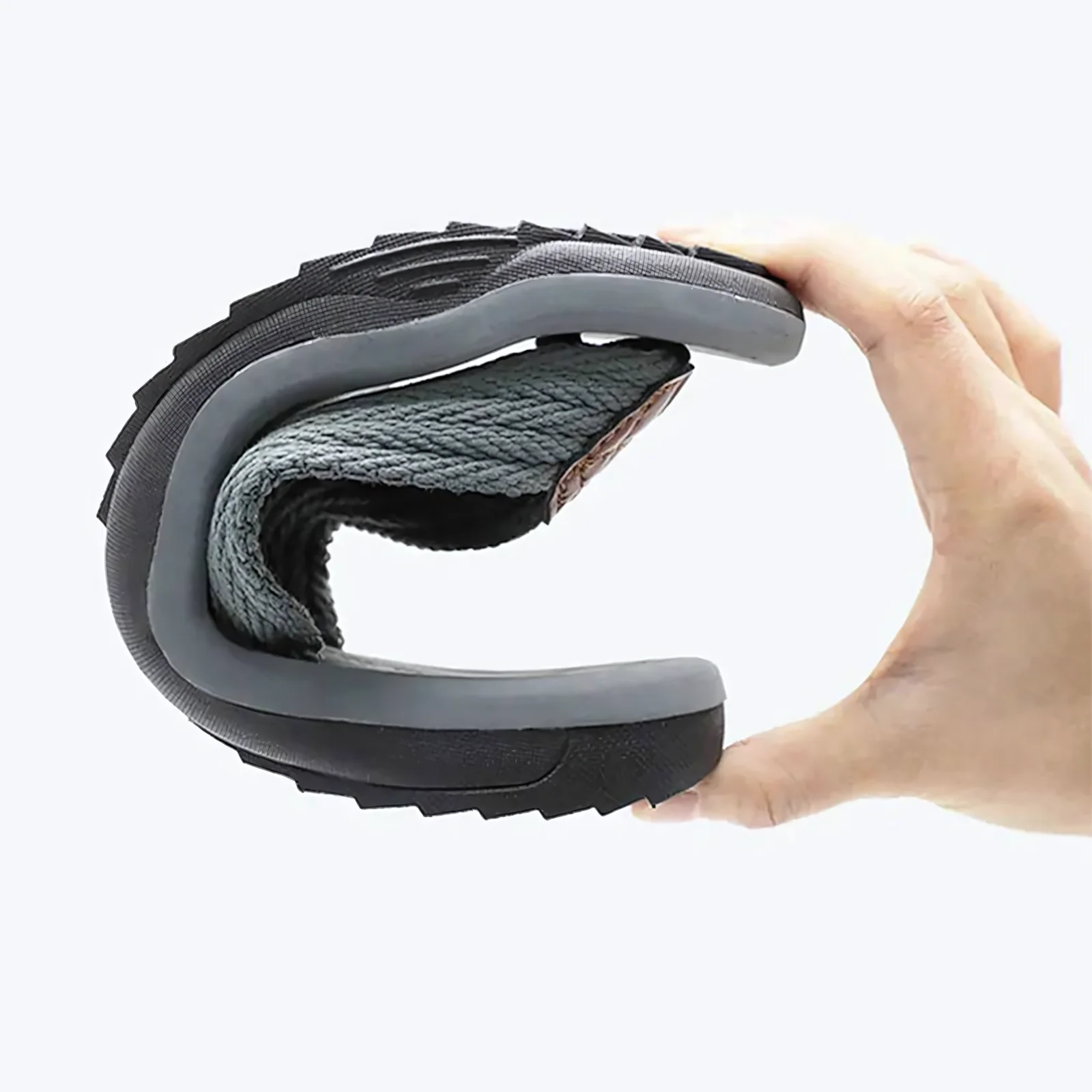 Summer Men's Slippers Made of EVA Material Are Comfortable and Non Irritating. Outdoor Flip Flops Are of Good Quality