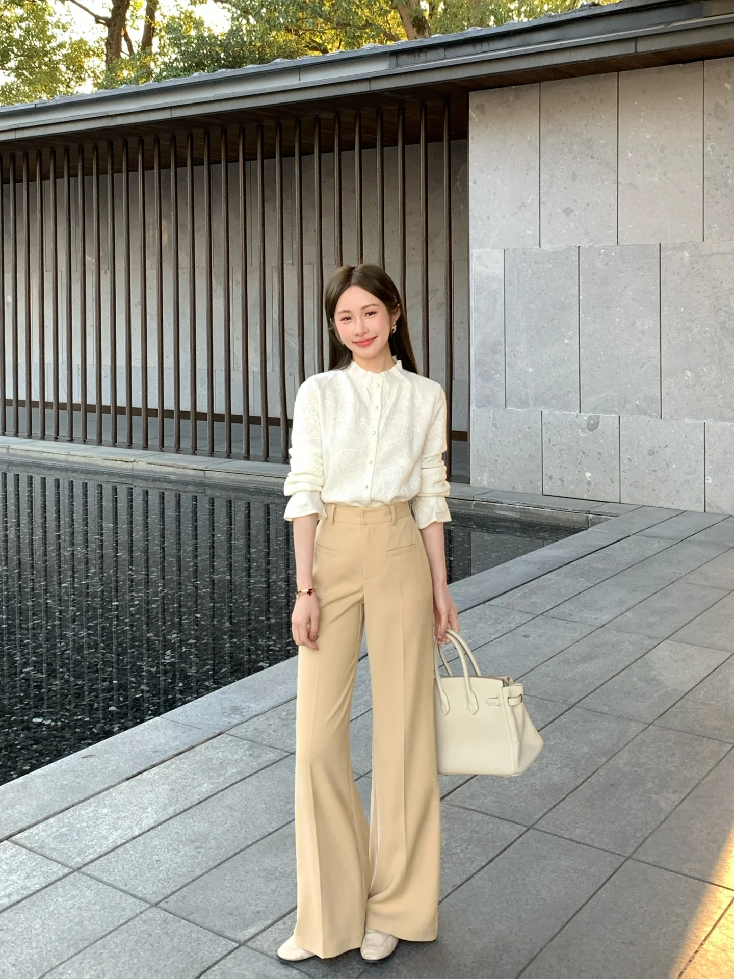 

Heavyweight Knitted Flower Pattern Small Collar Top for Women Spring 2026 Casual Sle Long Sve Breathable Polyester Blend