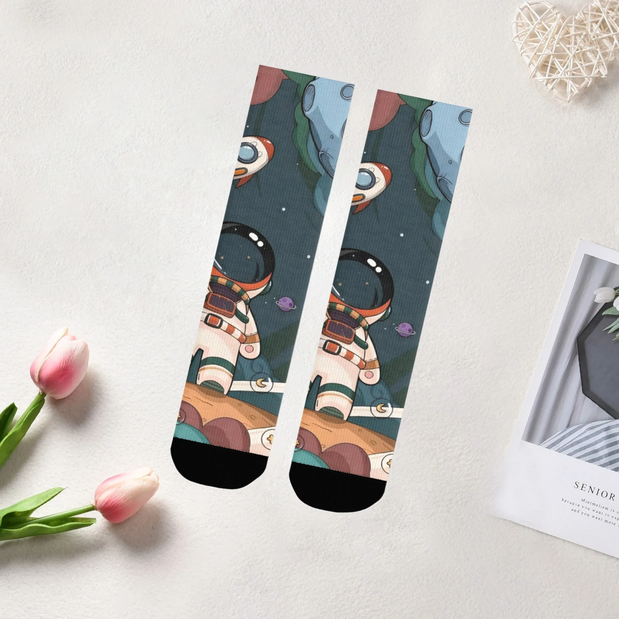 Astronaut-style Space Socks Non-slip Elastic Breathable Men's Socks Travel Leisure Hiking Street Style Fashionable Holiday Gifts