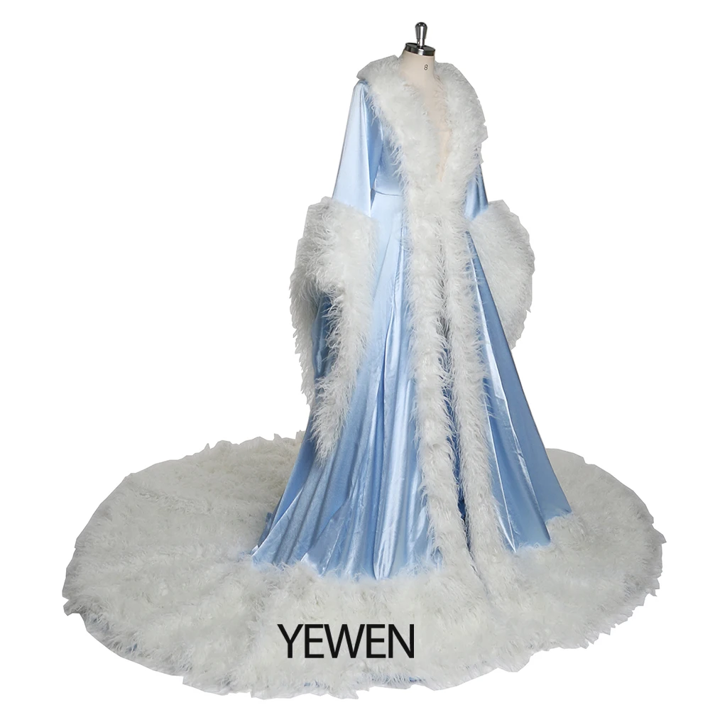 Luxury Fur Collars Christmas Classic Fashion Long Evening Dress New Years Even Robes Wedding Cape Fancy Photography Robe YEWEN