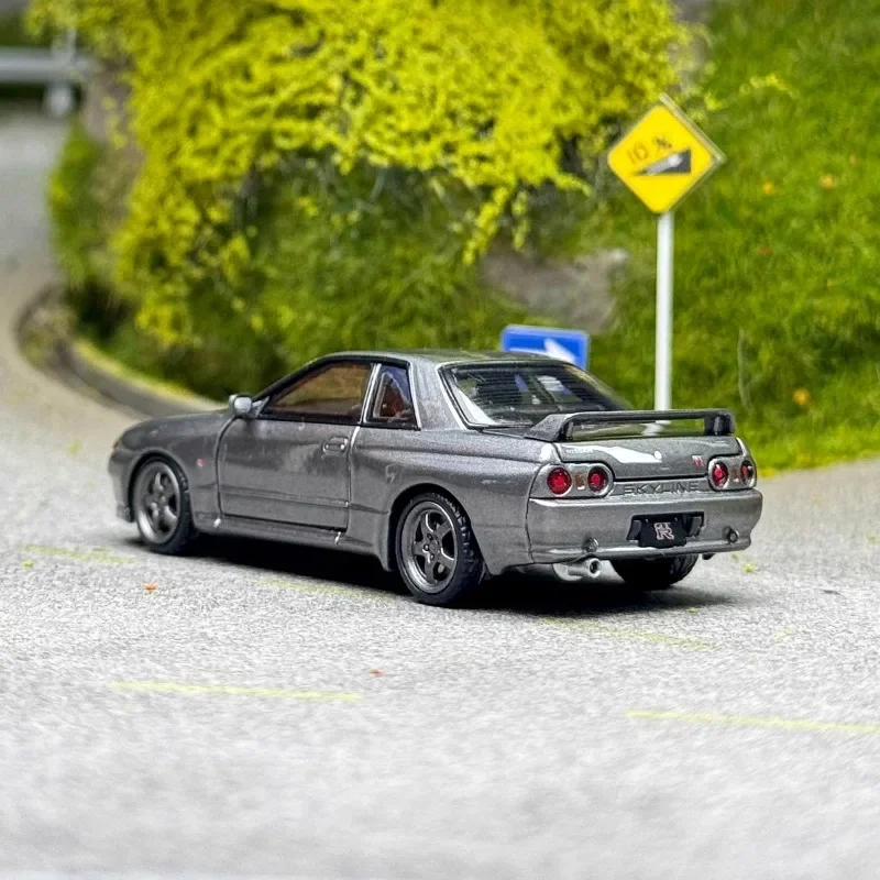 FH 1/64 Nissan GT-R R32 S-Tune Veicolo a motore giocattolo in lega pressofuso in metallo modello regali