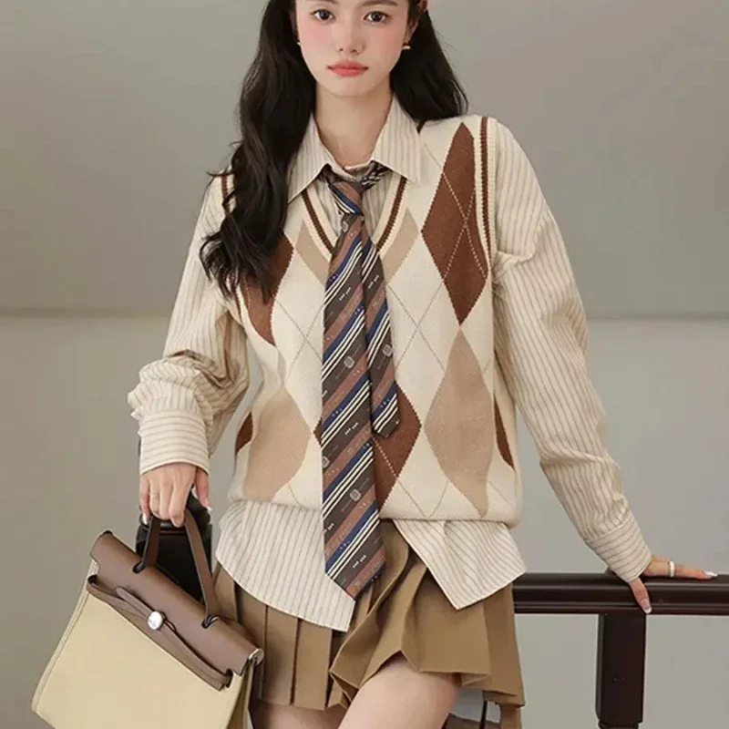 Sleeveless Waistcoat Brown V-Neck Knit Vests for Women Vintage Aesthetic Clothing Promotion Crochet Clothes Jumper Lady Sweaters