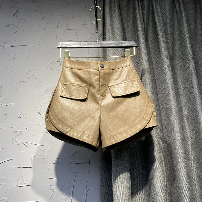 Shorts de couro cintura alta para mulheres, calça casual para senhoras, calça curta elegante para todos os jogos, café preto