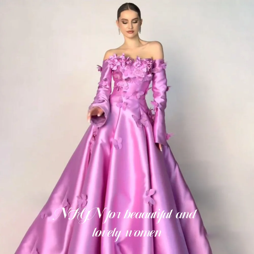 

NFYN Pink A-Line Stain Prom Dresses Off the Shoulder with Party Dresses Pleats Evening Dress with Appliques Fishbone Customized