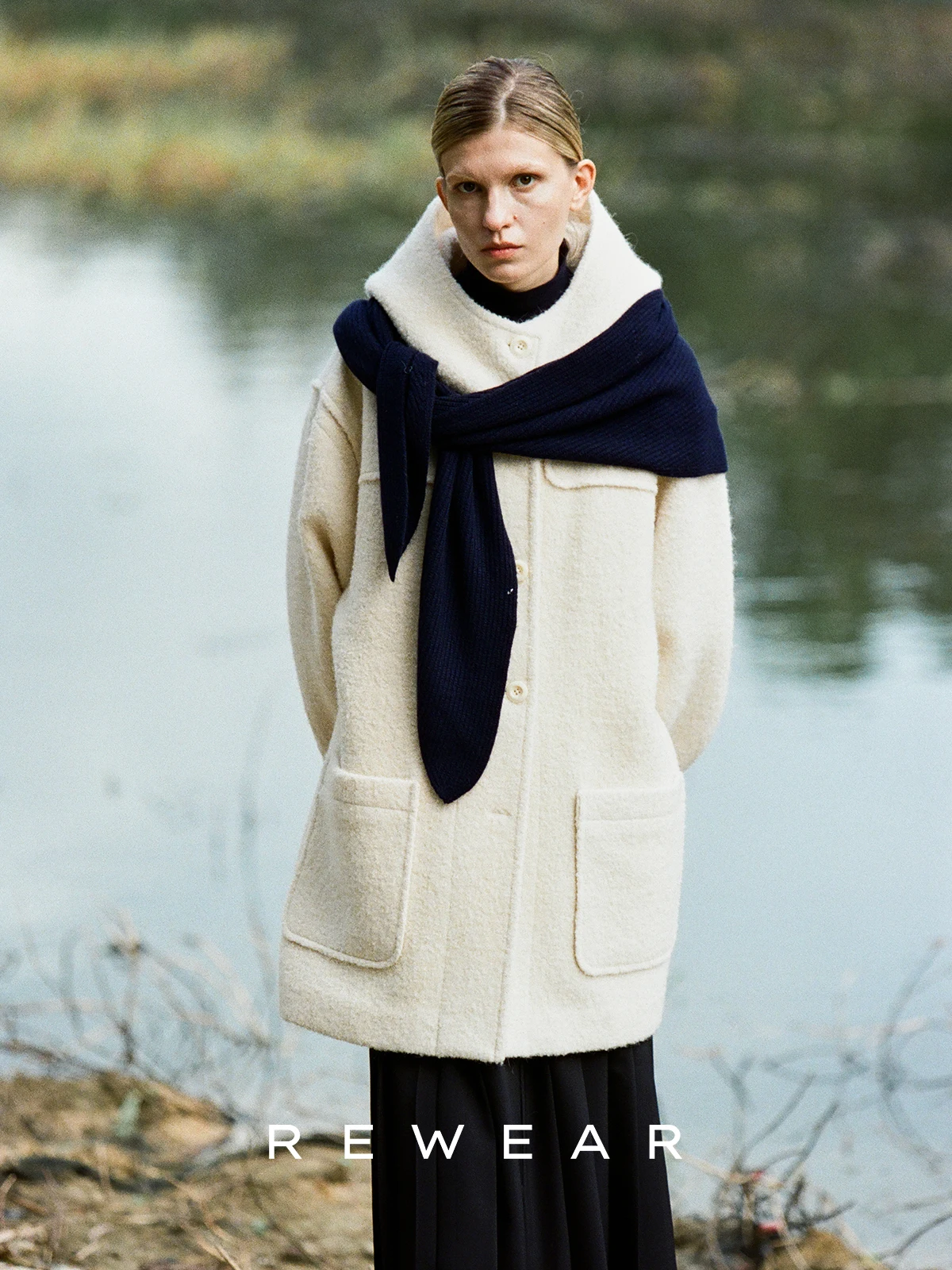 

REWEAR Classic College Sle Woolen Coat with Hat Middle Length Camel Hair Blend Women's Thiened Winter Outerwear