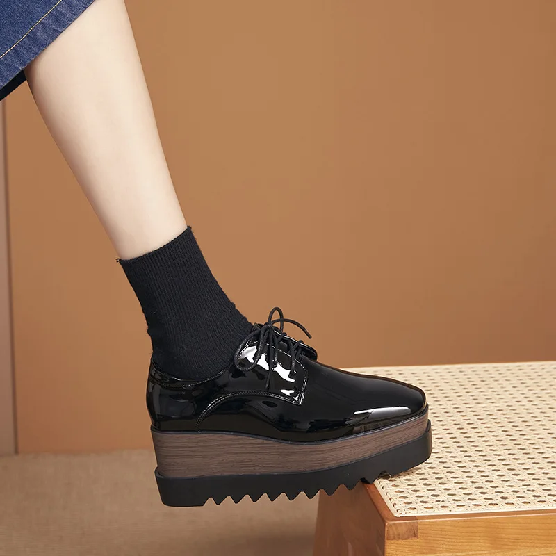 High-Heeled Shoes Lady On A Wedge Rubber PU Cross-tied Basic On A Wedge High-Heeled Shoes Lady Cross-tied Rubber Basic