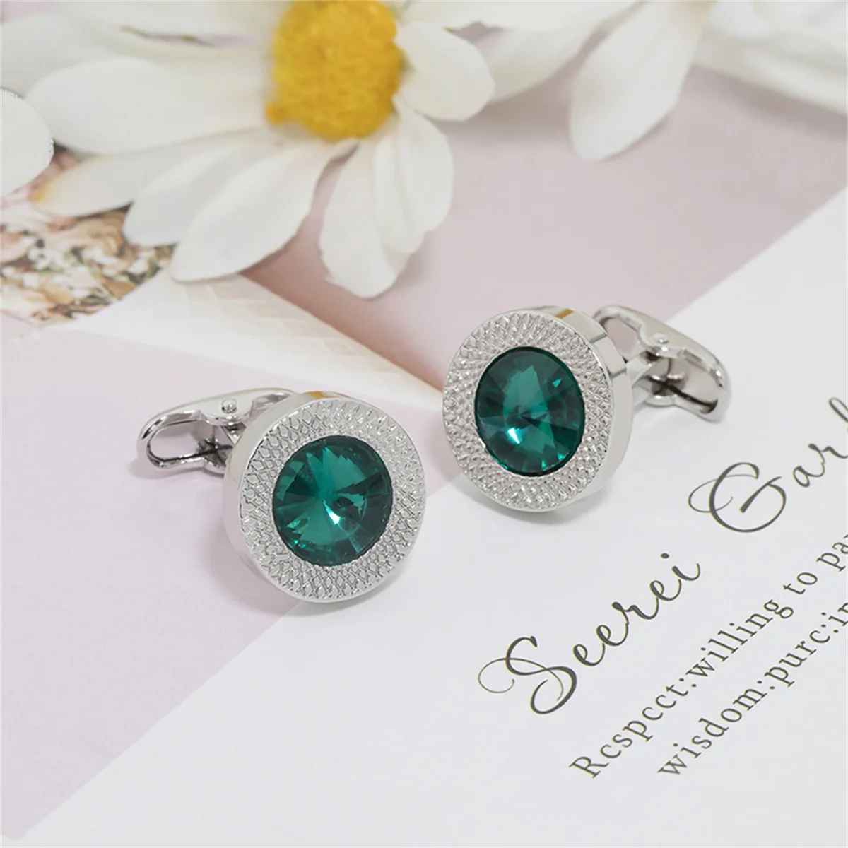 2 Stück Modische Meister-Manschettenknöpfe Kreative Exquisite Schmuck-Accessoires Personalisierte Charm-Manschettenknöpfe Party-Trend-Geschenk Großhandel – Detail 4
