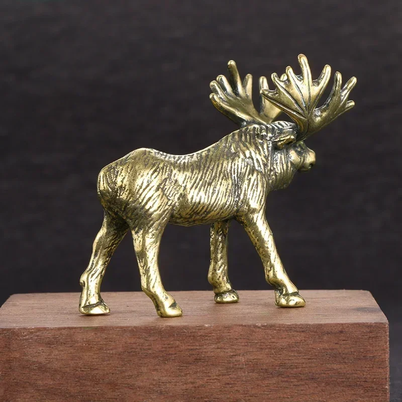 Creative Crafts Solid Brass Elk Figurines Retro Animal Moose Small Statue Desk Ornament Tea Pet Table Decor Crafts Accessories