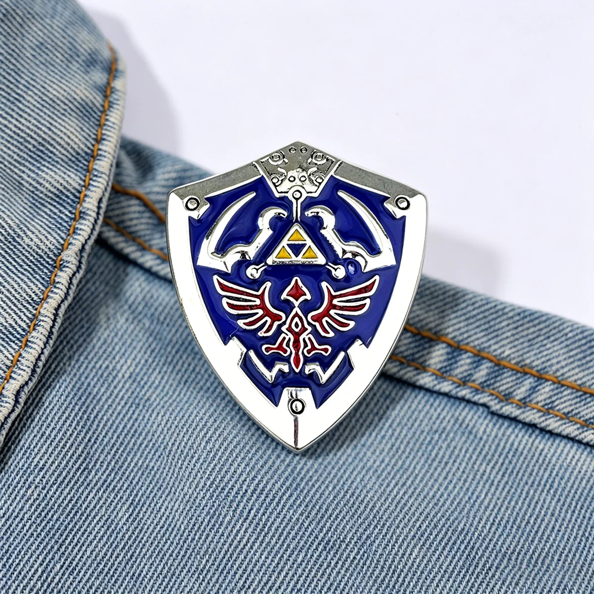 Broche de Esmalte Escudo Hylian de Jogos, Pin de Lapela de Desenho Animado para Mochila, Acessórios de Joias para Cosplay, Adereços, Presentes para Coleção de Fãs