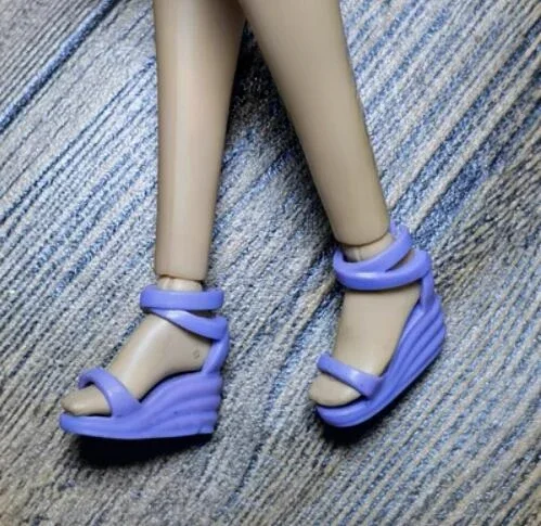 High quality YJ174 classic shoes flat foot high heels sandals fun to choose for your Barbiie dolls 1/6 Scale accessories