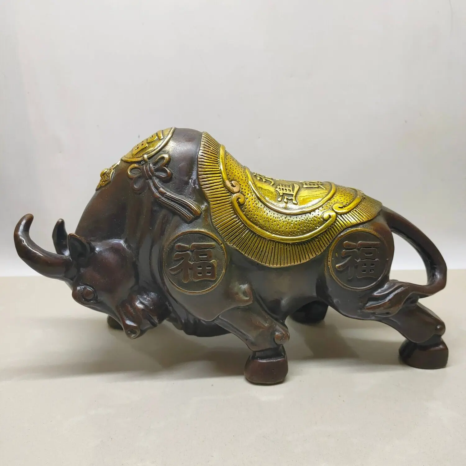 Collectible Chinese Copper Bronze Gilding Bullfight Ornament Statue 124188