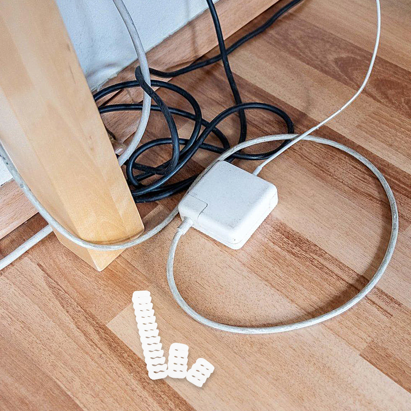 

24Pcs Extension Cord Wall Clips Semi-Transparent White Plastic Cable Holder Clips Office Desk Organizer Charging Wire Management