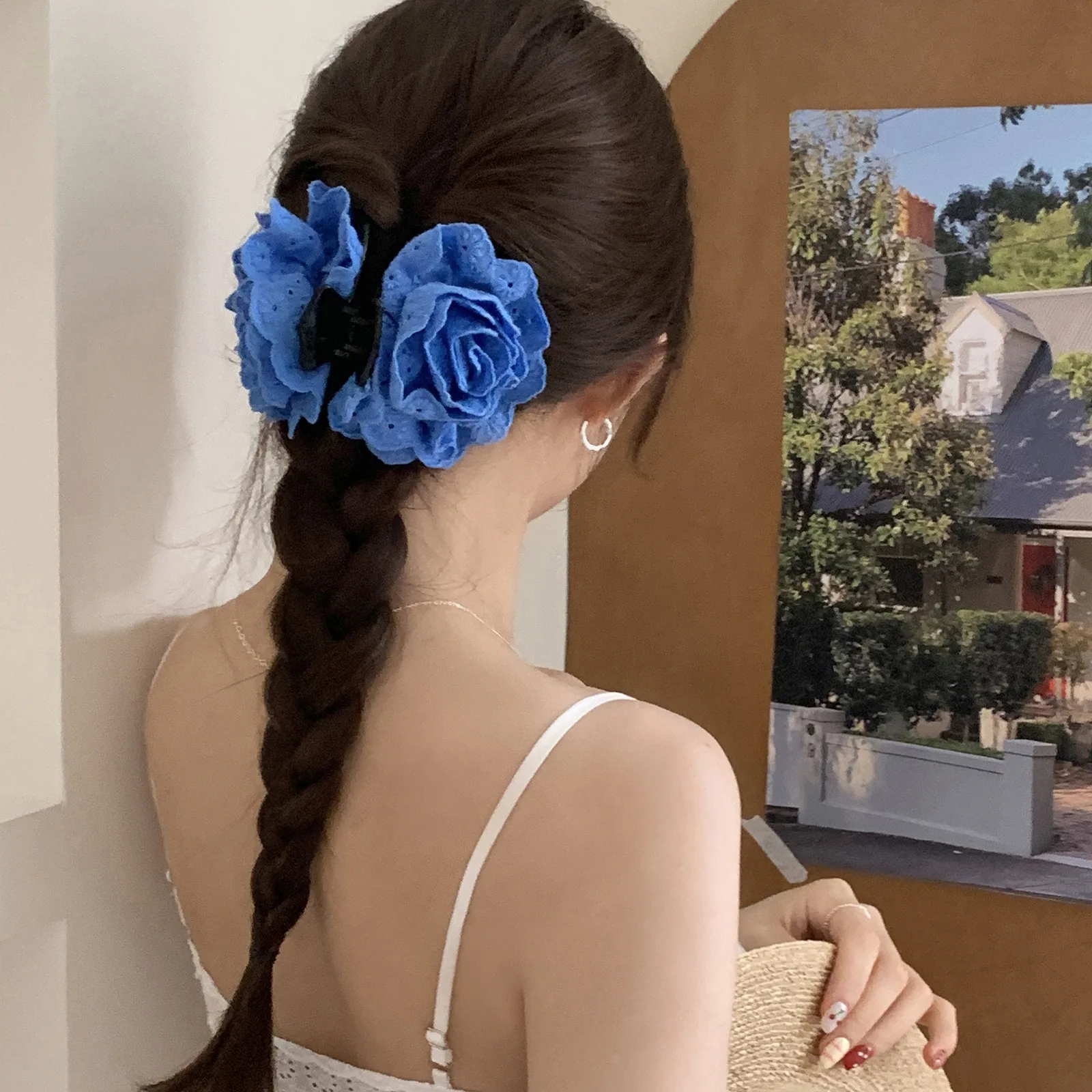 

Sweet Blue Rose Hair Clip 2026 Fashion Lace French Style Hairpin for Women Elegant Hair Accessories