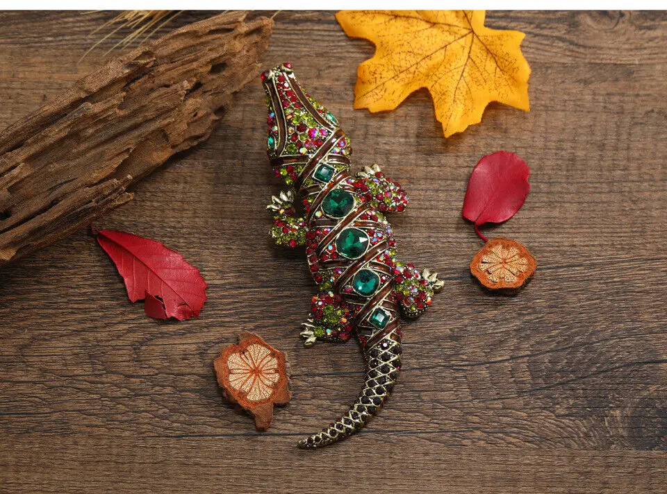 Vintage Multi-color Crocodile Animal Men Pendant Brooch Pin Rhinestone Crystal Classic Animal Fish Brooch Pins Gifts