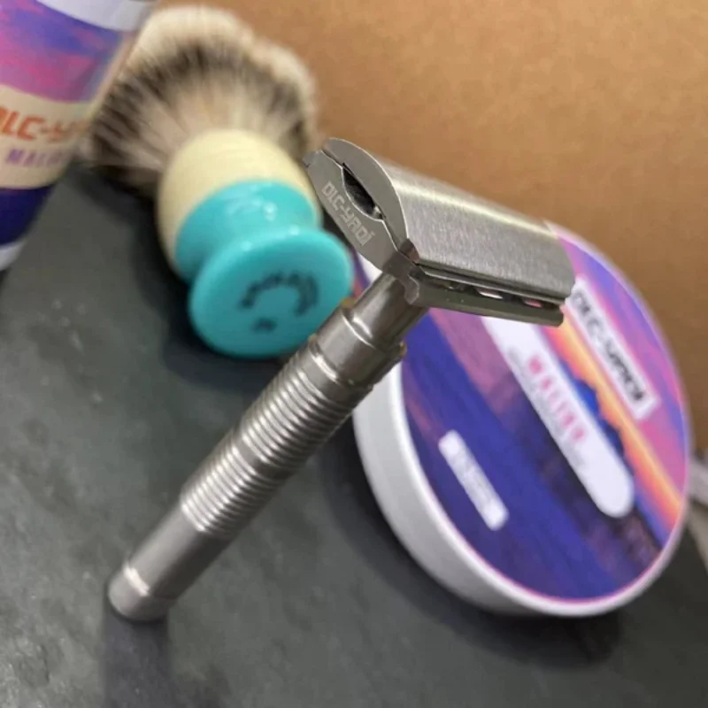 2026 Neu eingetroffen! Yaqi 316 Edelstahl Herren-Sicherheitsrasierer-Griff, Werkzeuge für Herren-Haarstyling, Bartkamm-Zubehör – Detail 38