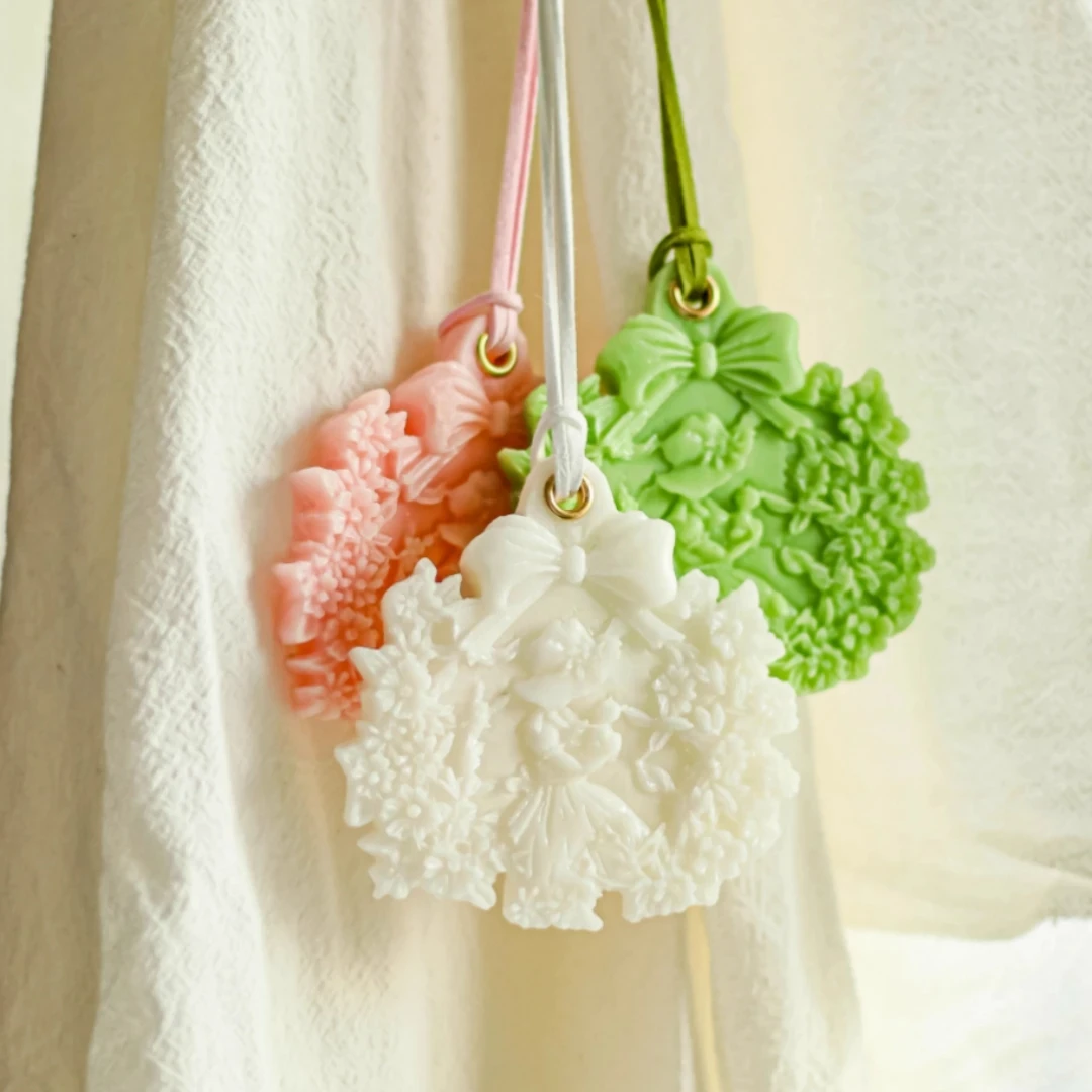 Creative Aromatherapy Gypsum Ornament Hanging Wax Tablets Silicone Mold Gift Plaster Pendant Crafts Mould Cake Topper Decoration