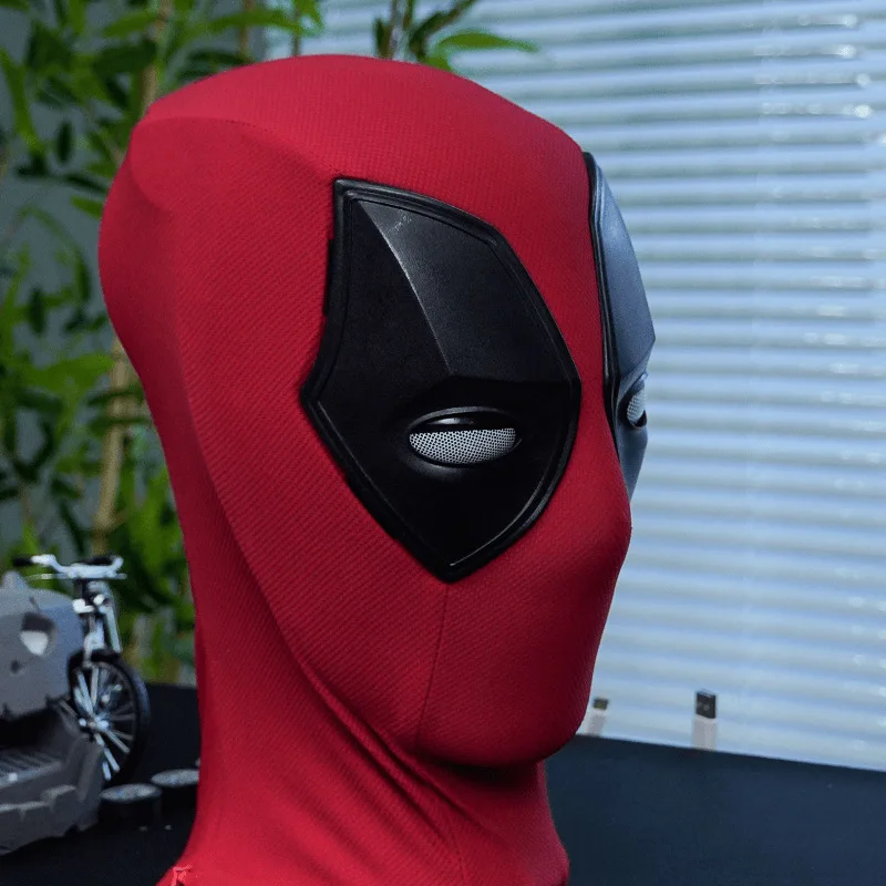 2026 Popular New Deadpool Cute Headset Electric Helmet Can Blink and Shine COS Mask Marvel Toy Decoration view 4
