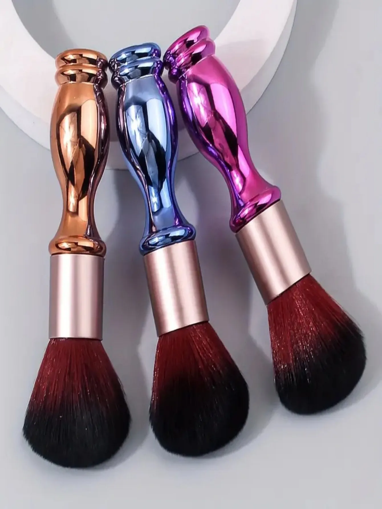 ベストセラーシングルピースルースパウダーブラッシュブラシ花瓶ギフトフェイシャルブラシメイクアップツールポータブル