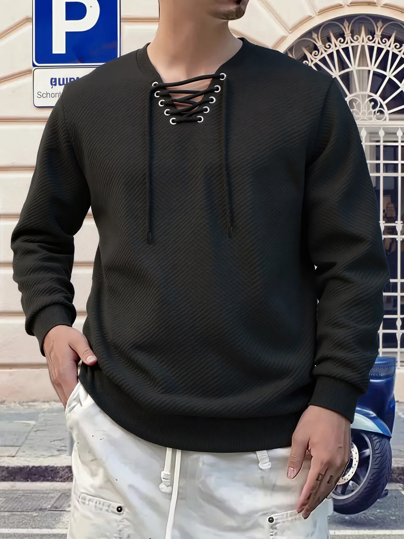 

Мужская футболка с V-образным вырезом и длинными рукавами в вертикальную полоску для весны и осени, с текстурой в стиле крутого ретро, свободного кроя, повседневная.