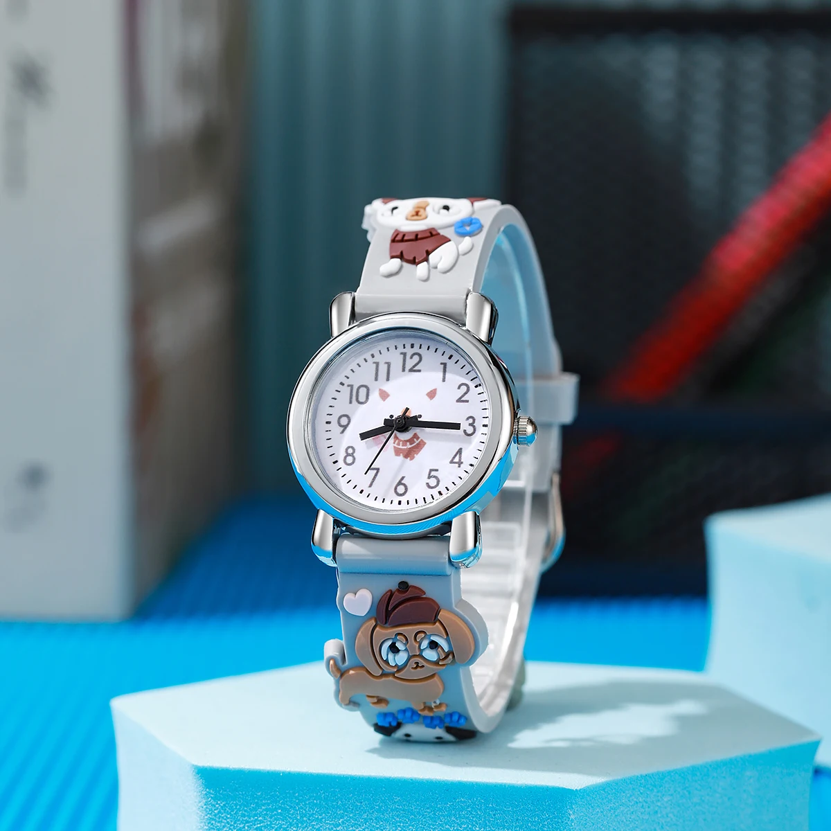 حزام سيليكون بسيط ورائع على شكل جرو كرتوني مع قرص أرقام عربية، مثالي لمبيعات الجمعة السوداء وهدايا عيد الميلاد والقاعة #3