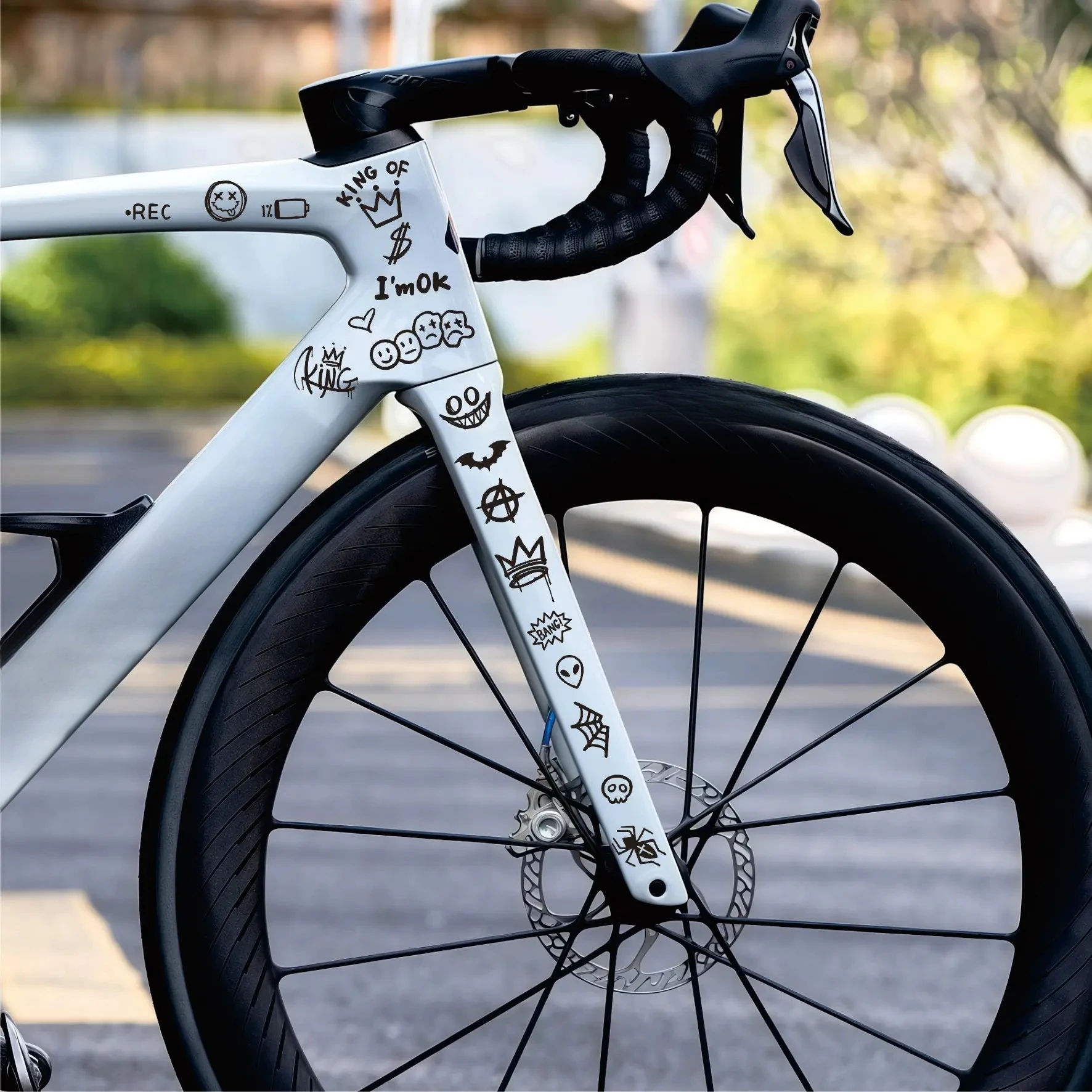 Cartoon-Graffiti-Fahrradaufkleber für Fahrradrahmen Oberrohr DIY Reflektierende Wasserdichte Fahrrad-Aufkleber Rennrad-Rahmenaufkleber – Detail 14
