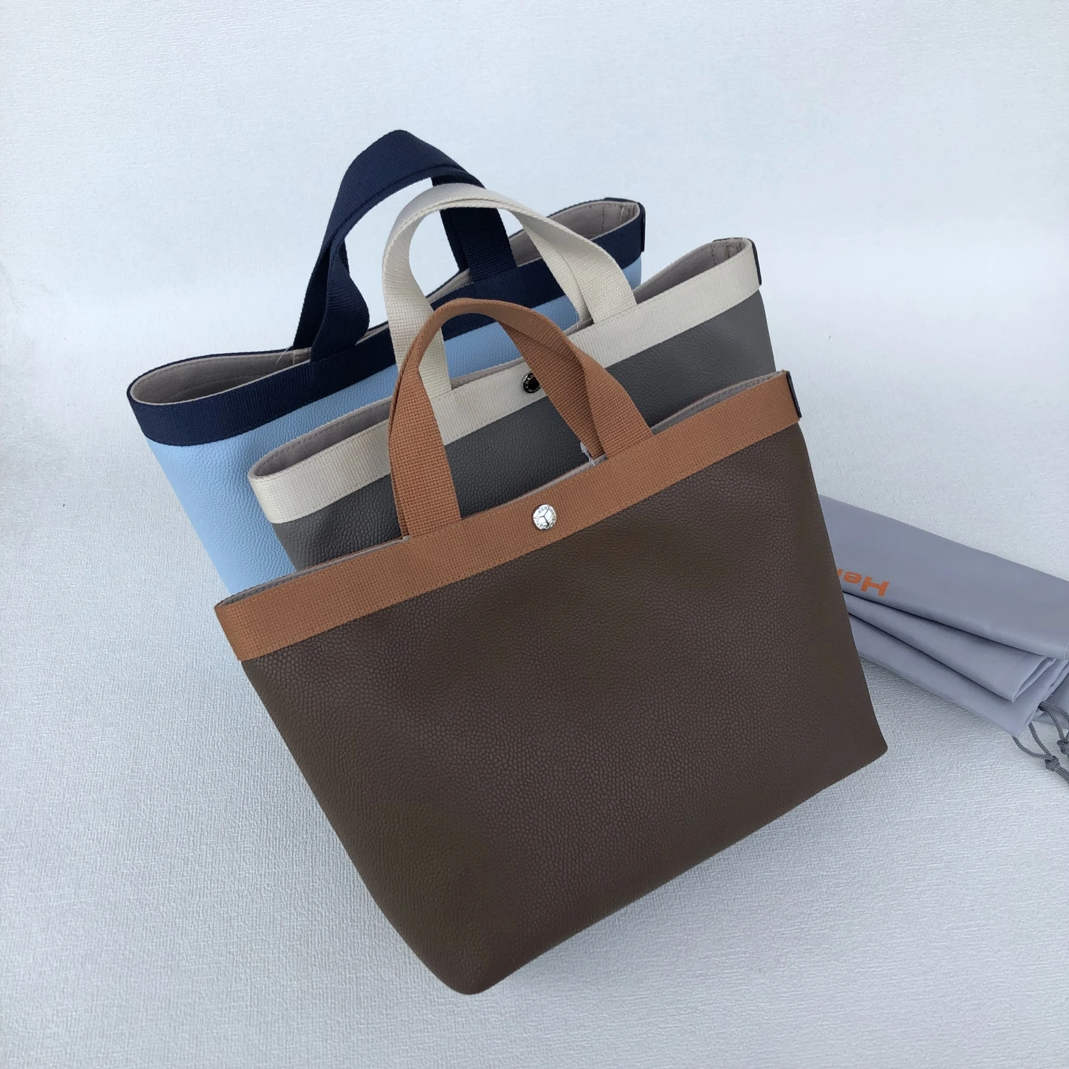 もんちゃん　Hervé Chapelier とvasicバッグセット Herve Chapelier Luxury Color Blo Handbag Commuter Briease Small