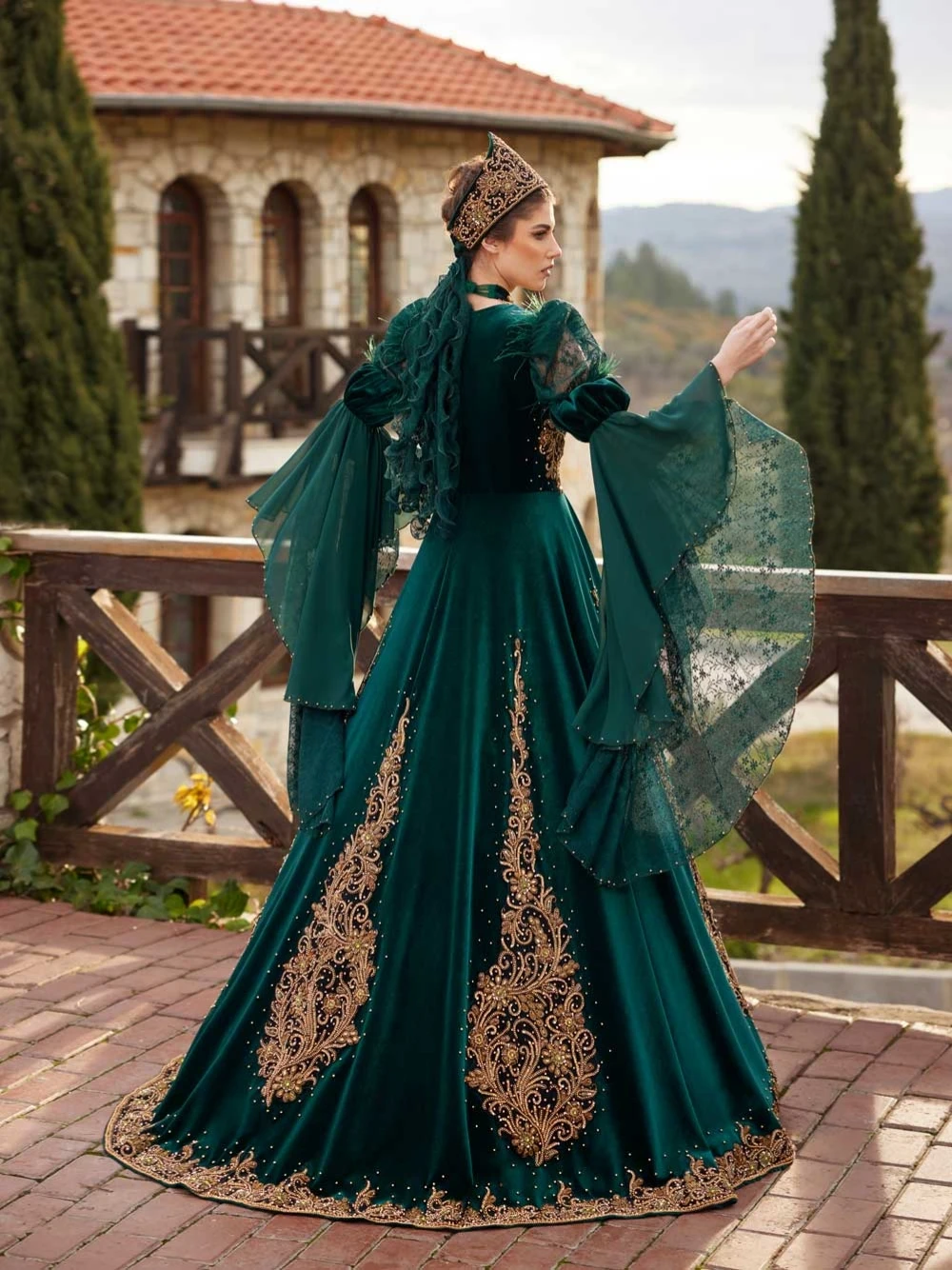 Emerald Green Gold Lace Beaded Evening Dresses Party Kaftan Long Sleeve Customized Vintage A-line Plus Size Gown Vestido De Gala