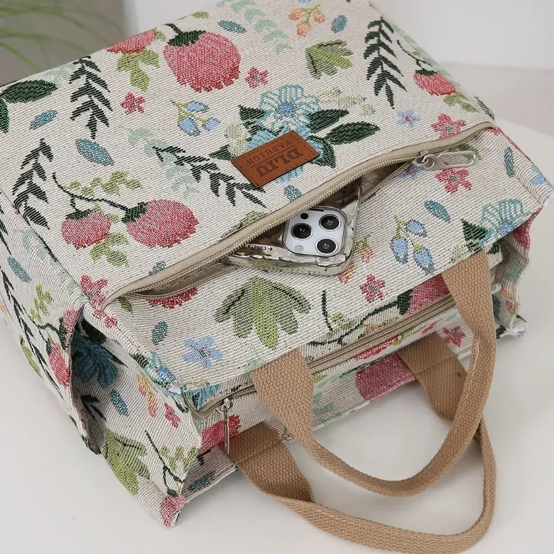 حقيبة غداء جاكار محبوكة سميكة وصلت حديثًا بسعة كبيرة، تتميز بطبقة عازلة من رقائق الألومنيوم وإغلاق بسحاب