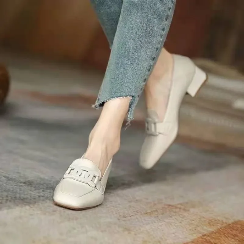 2024 Soft Leather Middle Heel Women Shoes Square Buckle Thick Heel Females Shoes Fashion Leisure Spring Ladies Dress Pumps Size