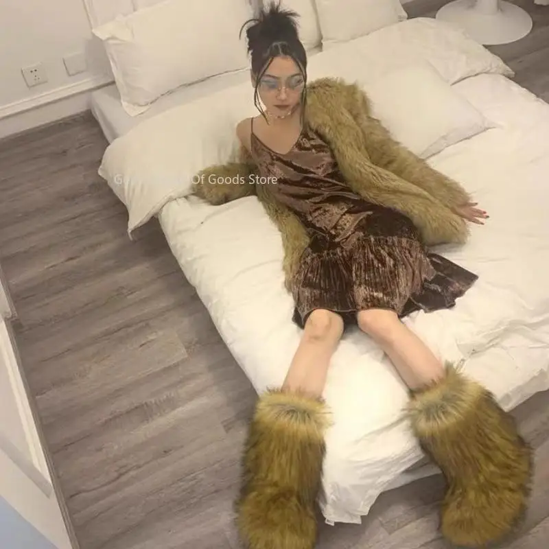 المرأة الشتاء رقيق فو الثعلب الفراء أحذية امرأة أفخم حذاء الثلج عالي الرقبة دافئ الأحذية الفاخرة الفتيات فروي الفراء Bottes موضة الشتاء الأحذية