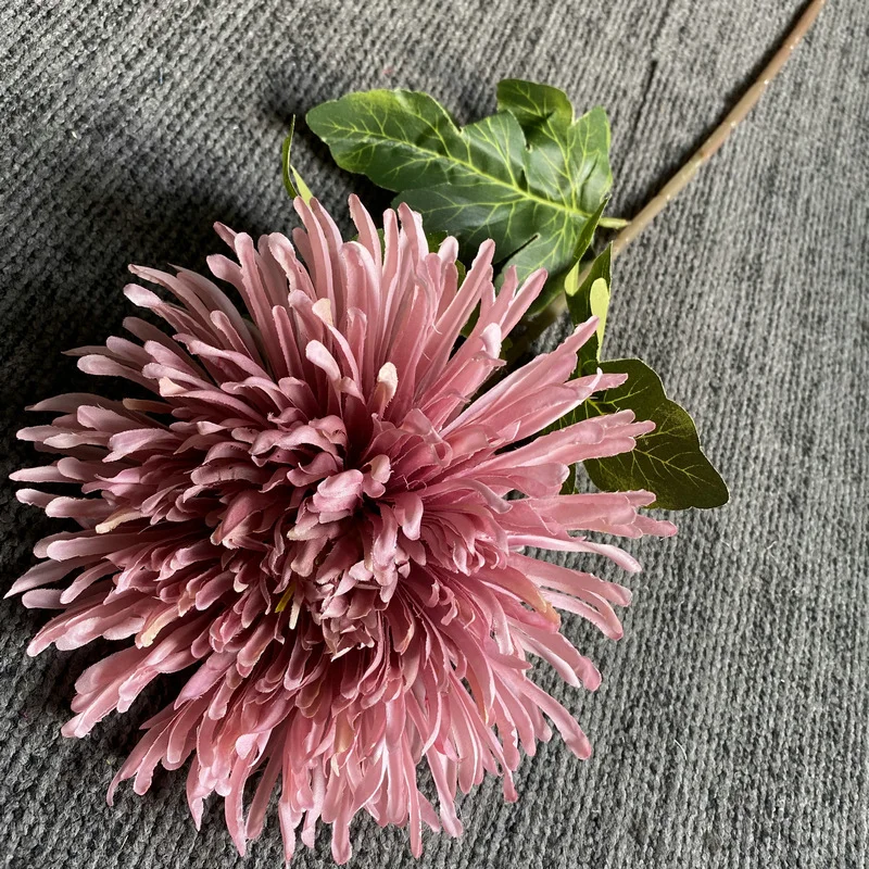 Simulierte einzelne Drachenklaue Chrysantheme gefälschte Blume Wohnzimmer Schlafzimmer Desktop Platzierung Weihnachtsdekoration – Detail 11