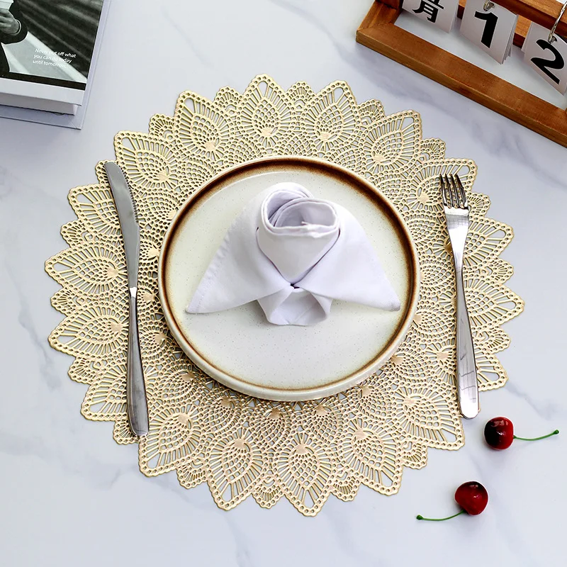 6/4pcs Phoenix Tail Pattern Placemat PVC Dining Table Decor Mat Gold Plated Hollow Out Light Luxury Irregular Insulation Pad