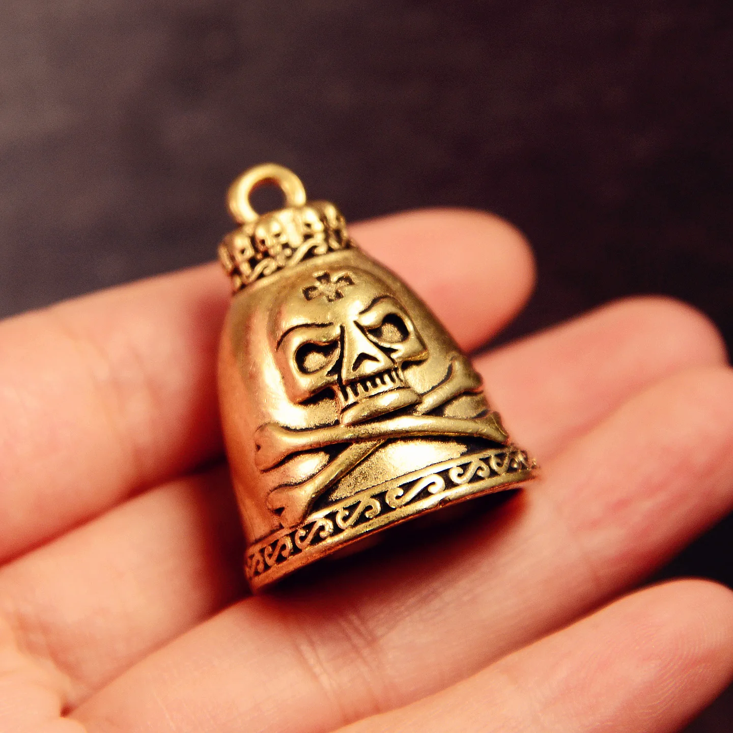 Brass Skull Bell Figurine 3.3c - Vintage Collectible Bells ulasan dan harga