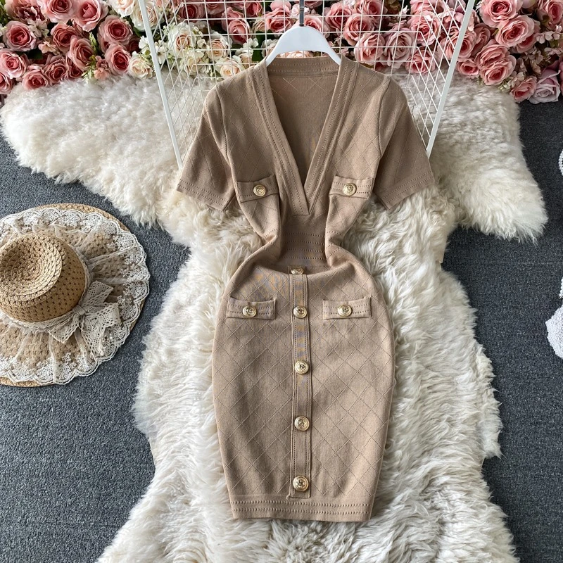 2025 French New Style Summer Outfit Deep V-Neck Waist Cinched Hip Hugging Knitted Dress