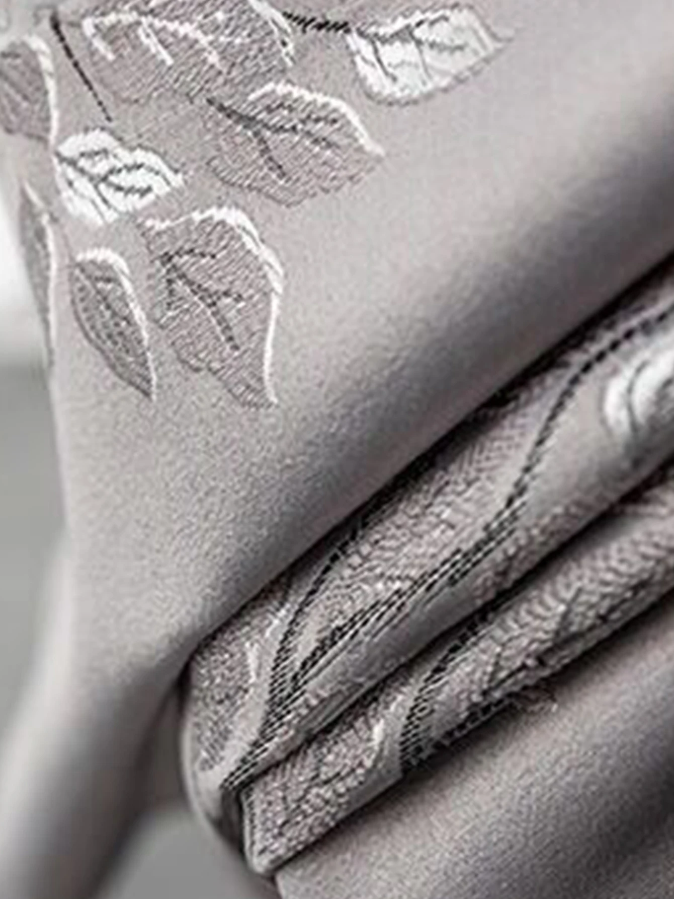 1pc Modern simple thickened jacquard thermal insulation curtain finished modern living room bedroom window