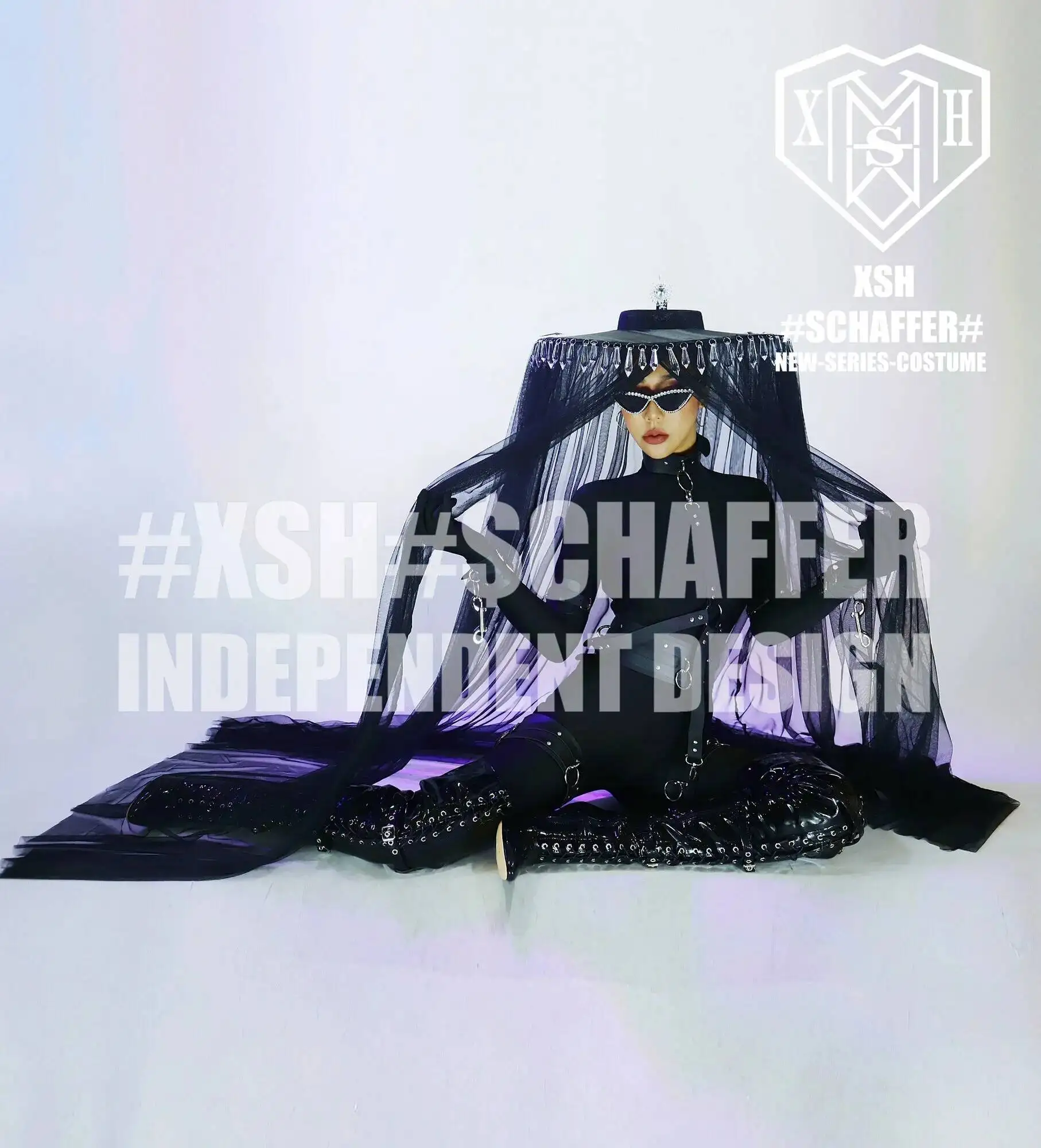 

XSH Heart Set Nightclub Wisdom Bar GOGO Female SM Sexy Black Jumpsuit Pendant Hat DS Patrol Performance Dress Halloween