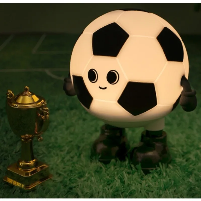 

【TRAVEL ESSENTIAL】 Футбольная лампа-светильник Soccer Tap Lamp, многоцветная, 7 цветов, с регулировкой яркости, сенсорное управление, таймер автоматического выключения