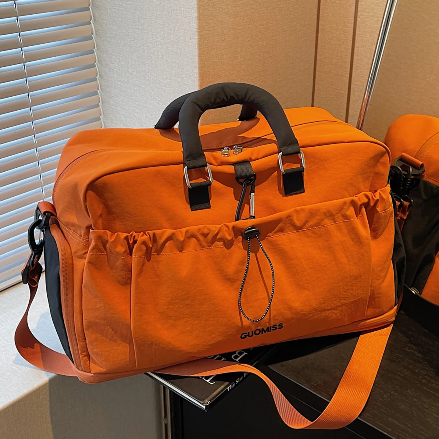 large-capacity-short-trip-travel-bag-women's-handheld-yoga-fitness-sports-bag-wet-and-dry-separation-expandable-luggage-bag