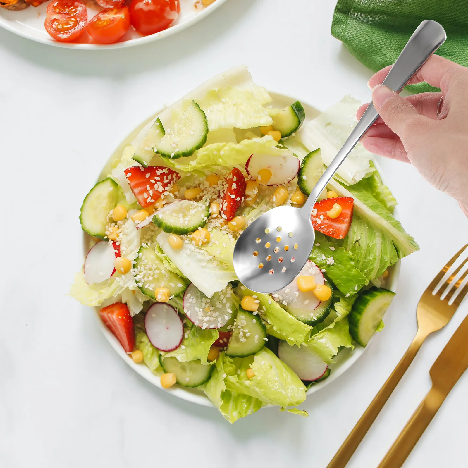 

1Pcs Colander Spoon Hollow Stainless Steel Sturdy Salad Soup Strainer Serving Spoon Kitchen Filter 20.9x5x1.5cm